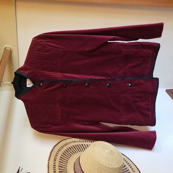 Tibetan Trader Berry Red Velvet Chore Shacket Small - Picture 3 of 16